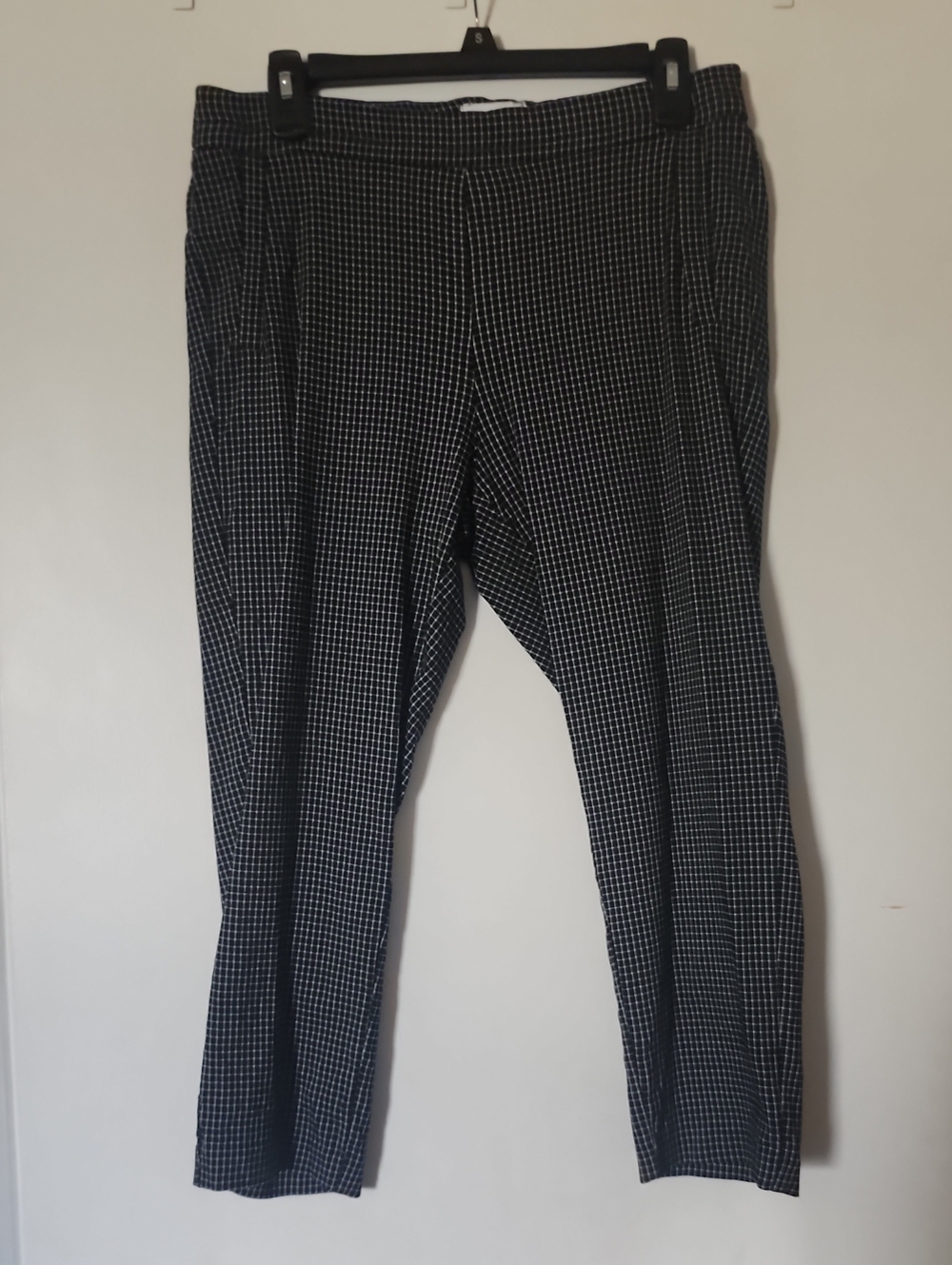 Women's Black & White Check Slim Dress Pants